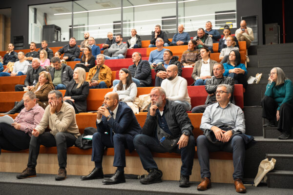 Katuni na putu ka nacionalnoj i međunarodnoj zaštiti 10