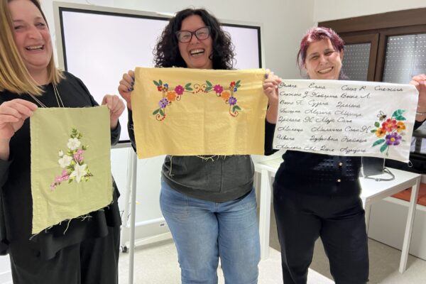 Traditional Embroidery Workshops Held within the Danube Crafts Project