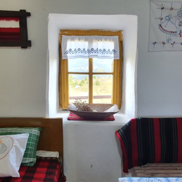 Ruralni turizam na Via Dinarici: Tradicionalno uređenje za autentičan doživljaj