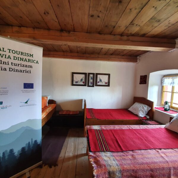 Ruralni turizam na Via Dinarici: Tradicionalno uređenje za autentičan doživljaj